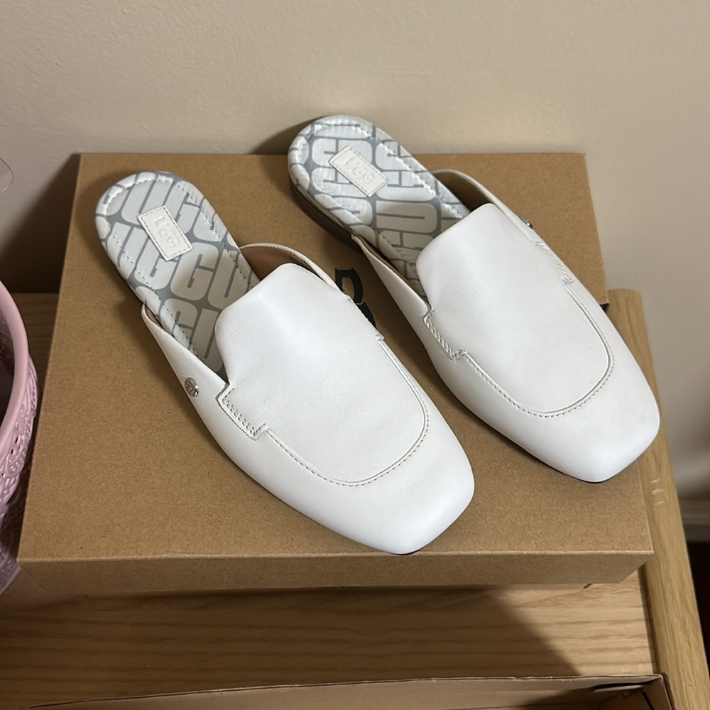 UGG  JANAYA MULE